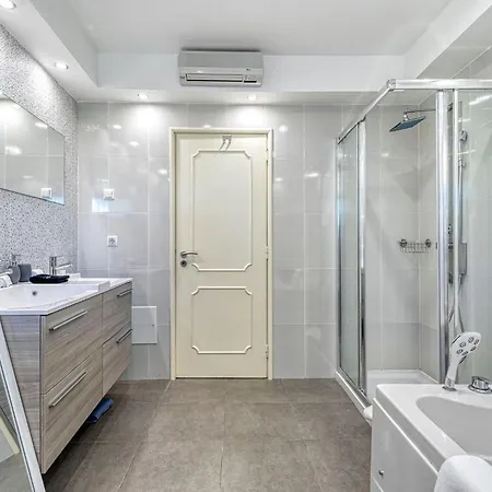 Golfinhos - Magnificent & Spacious 5 Bedroom Carvoeiro (Lagoa)