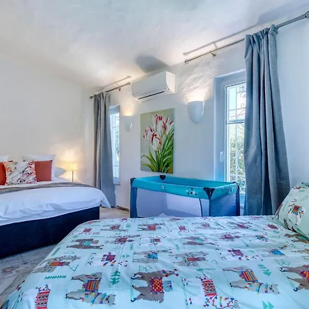 Golfinhos - Magnificent & Spacious 5 Bedroom Carvoeiro (Lagoa)