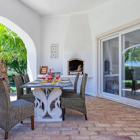 Golfinhos - Magnificent & Spacious 5 Bedroom Villa Carvoeiro (Lagoa)