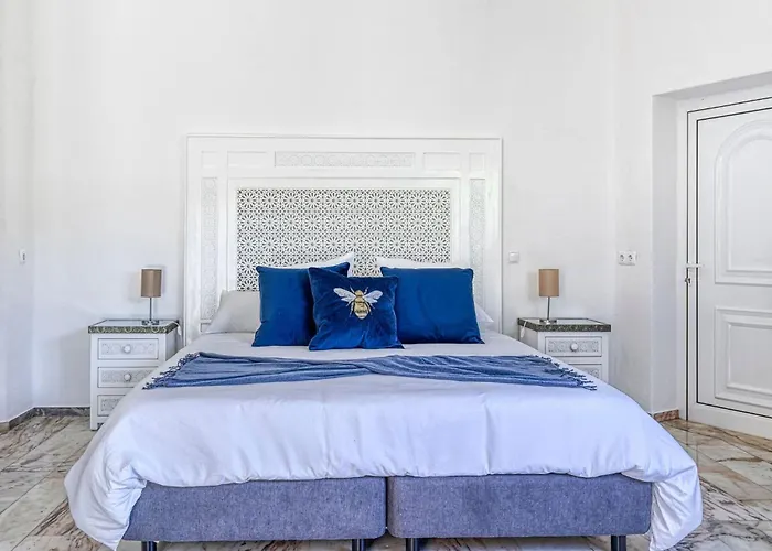 Golfinhos - Magnificent & Spacious 5 Bedroom Villa Carvoeiro (Lagoa)