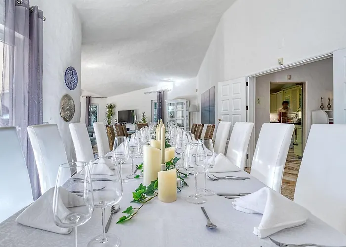 Villa Golfinhos - Magnificent & Spacious 5 Bedroom Carvoeiro (Lagoa)