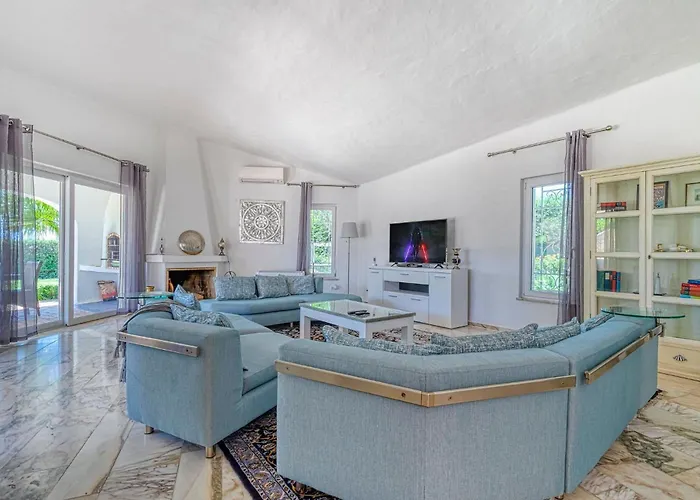Golfinhos - Magnificent & Spacious 5 Bedroom Carvoeiro (Lagoa)