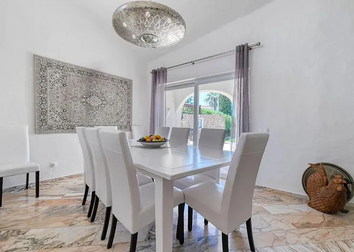 Golfinhos - Magnificent & Spacious 5 Bedroom * Carvoeiro (Lagoa)