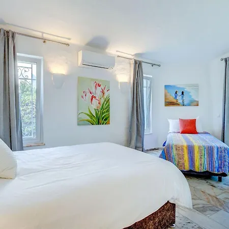 Golfinhos - Magnificent & Spacious 5 Bedroom Villa Carvoeiro (Lagoa)