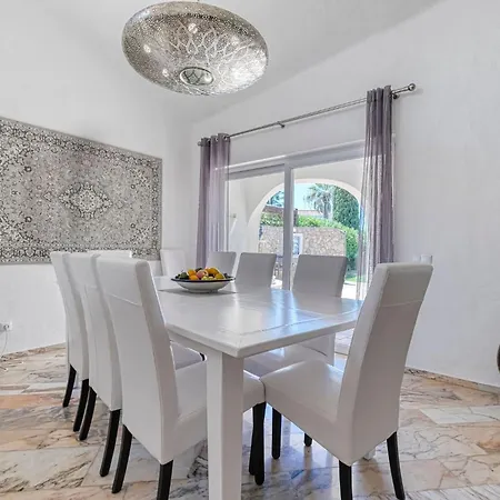 Golfinhos - Magnificent & Spacious 5 Bedroom * Carvoeiro (Lagoa)